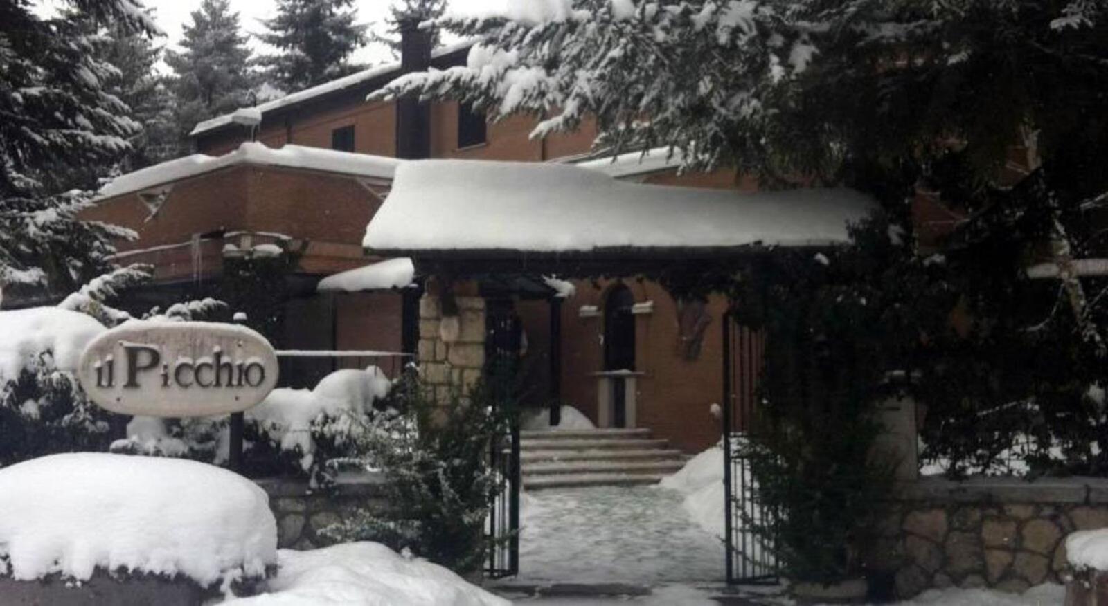Lh Albergo Il Picchio بيسكاسيرولي المظهر الخارجي الصورة