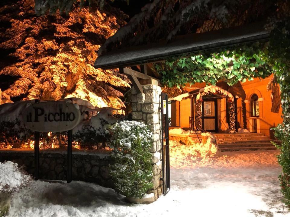 Lh Albergo Il Picchio بيسكاسيرولي المظهر الخارجي الصورة