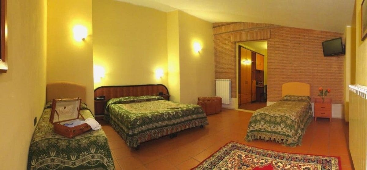 Lh Albergo Il Picchio بيسكاسيرولي المظهر الخارجي الصورة